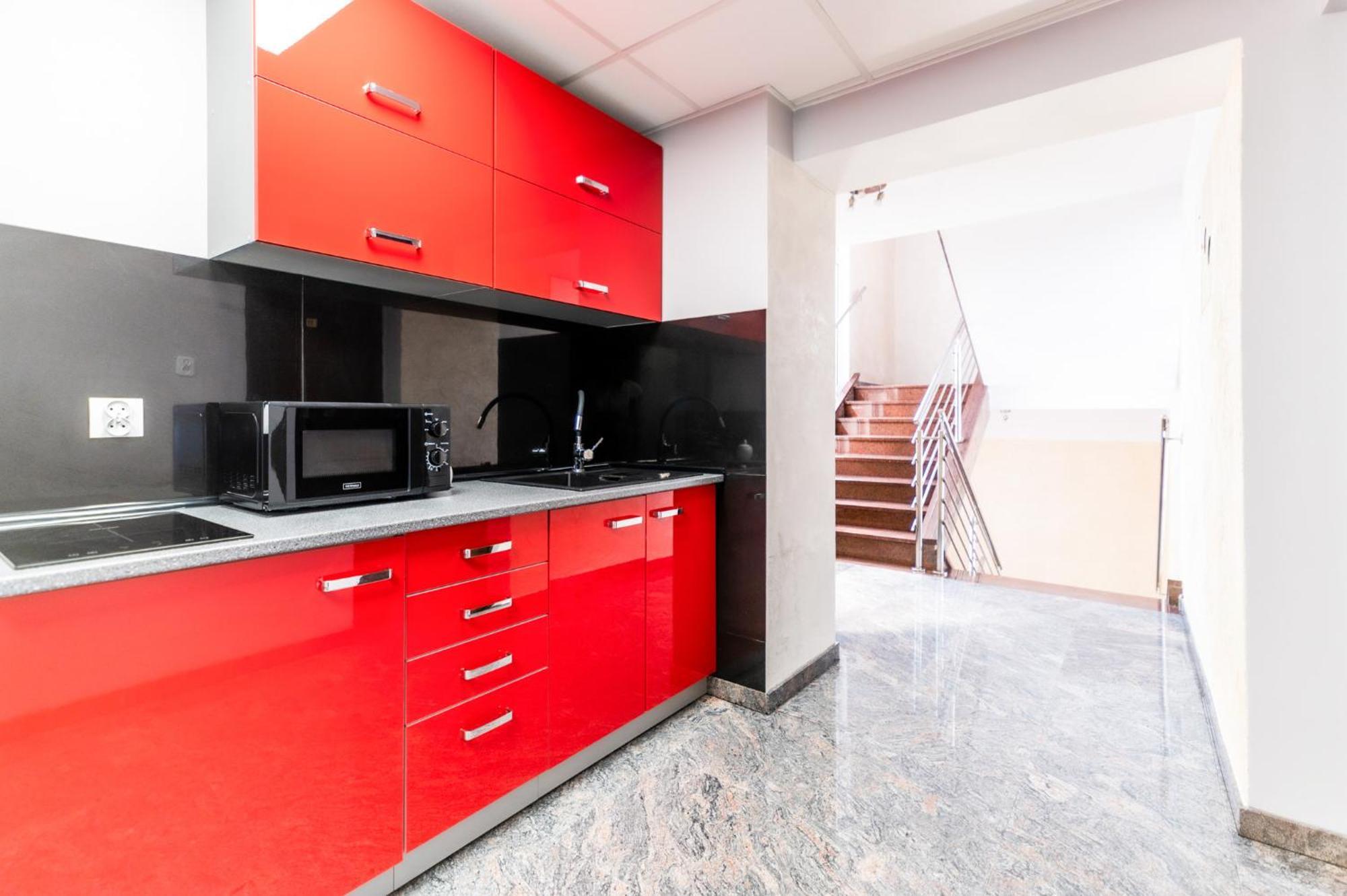 Reveliqa2 - Pokoje Goscinne I Apartamenty ポビエロボ エクステリア 写真